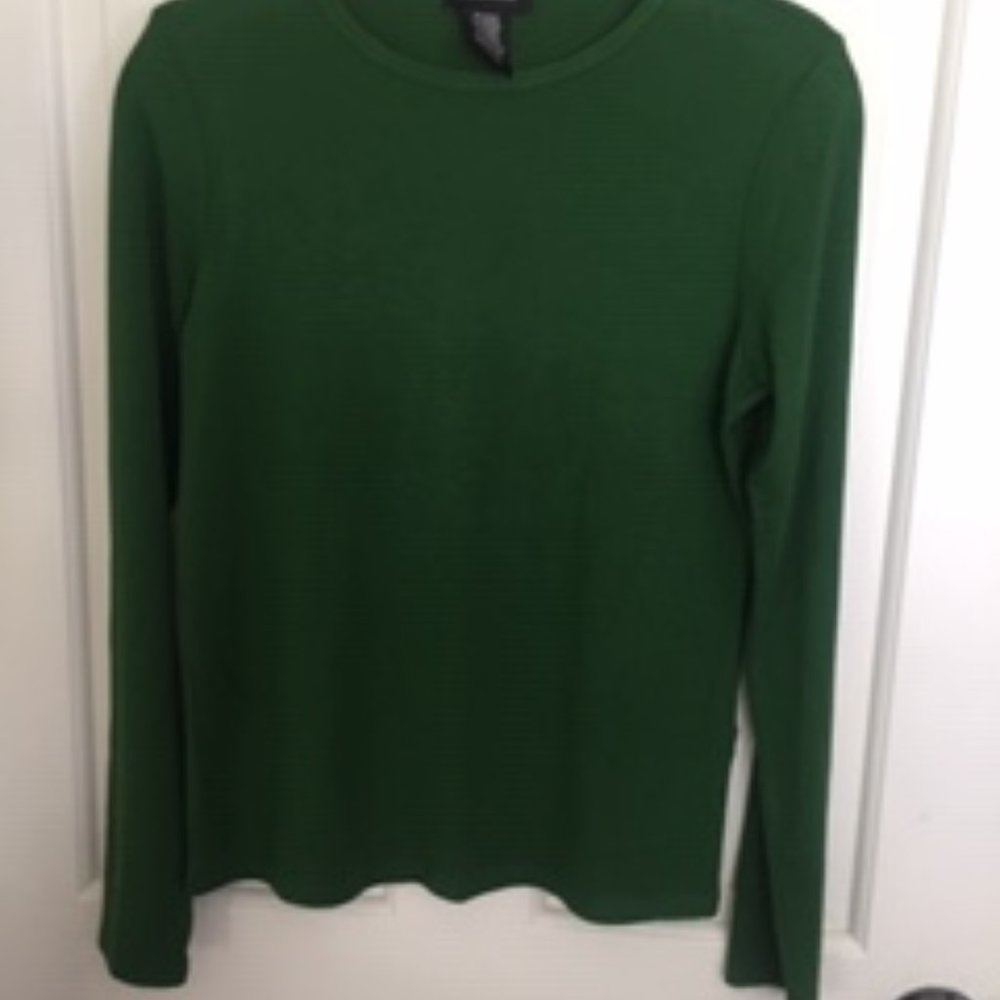 Women's tee shirt